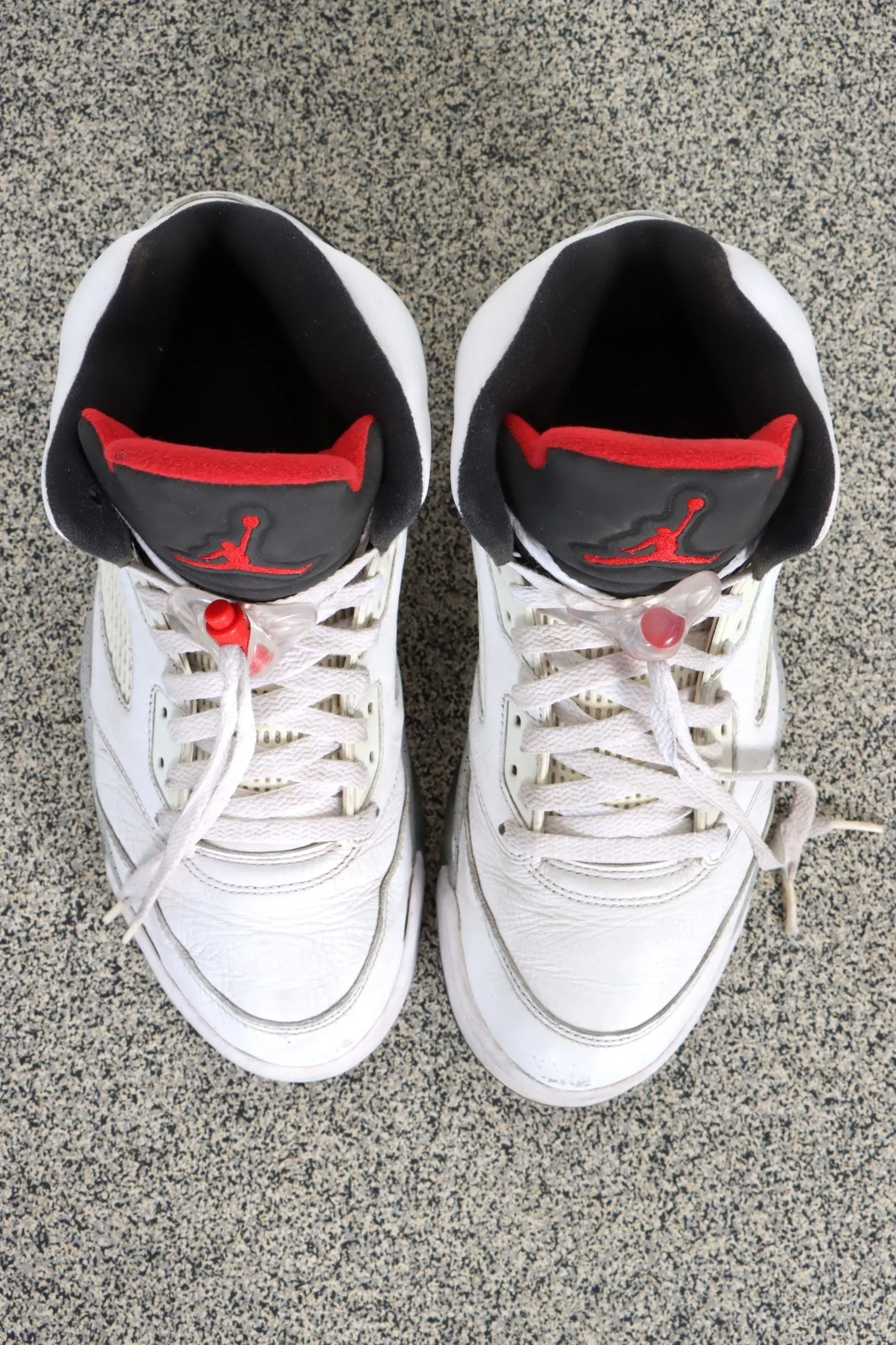 AIR JORDAN 5 'Retro White Cement' Sneakers (10)