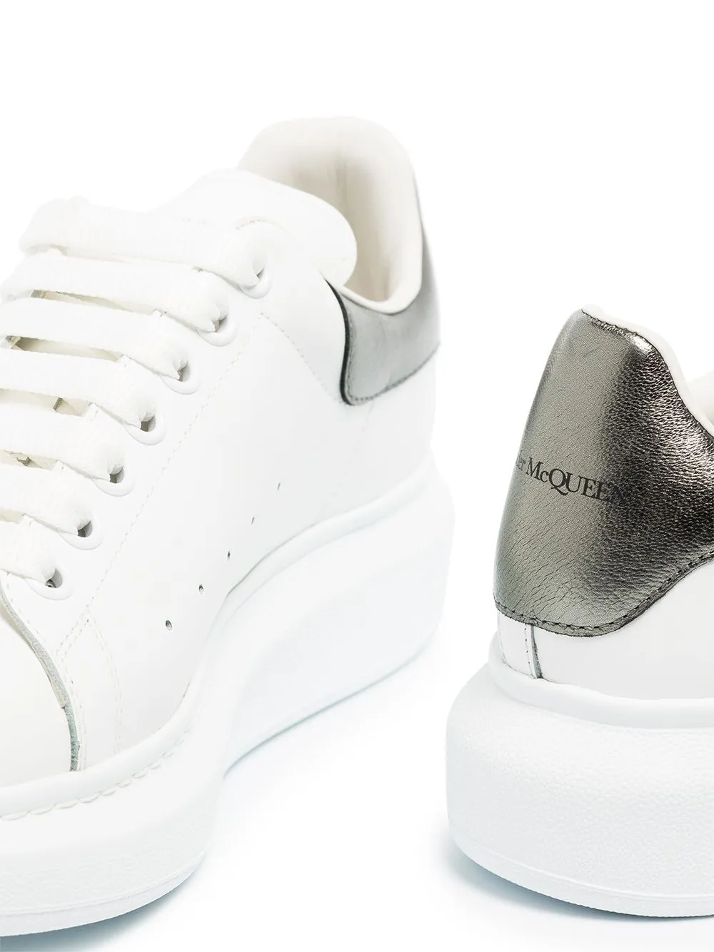 Alexander McQueen    Alexander Mc Queen Oversized Leather Sneakers