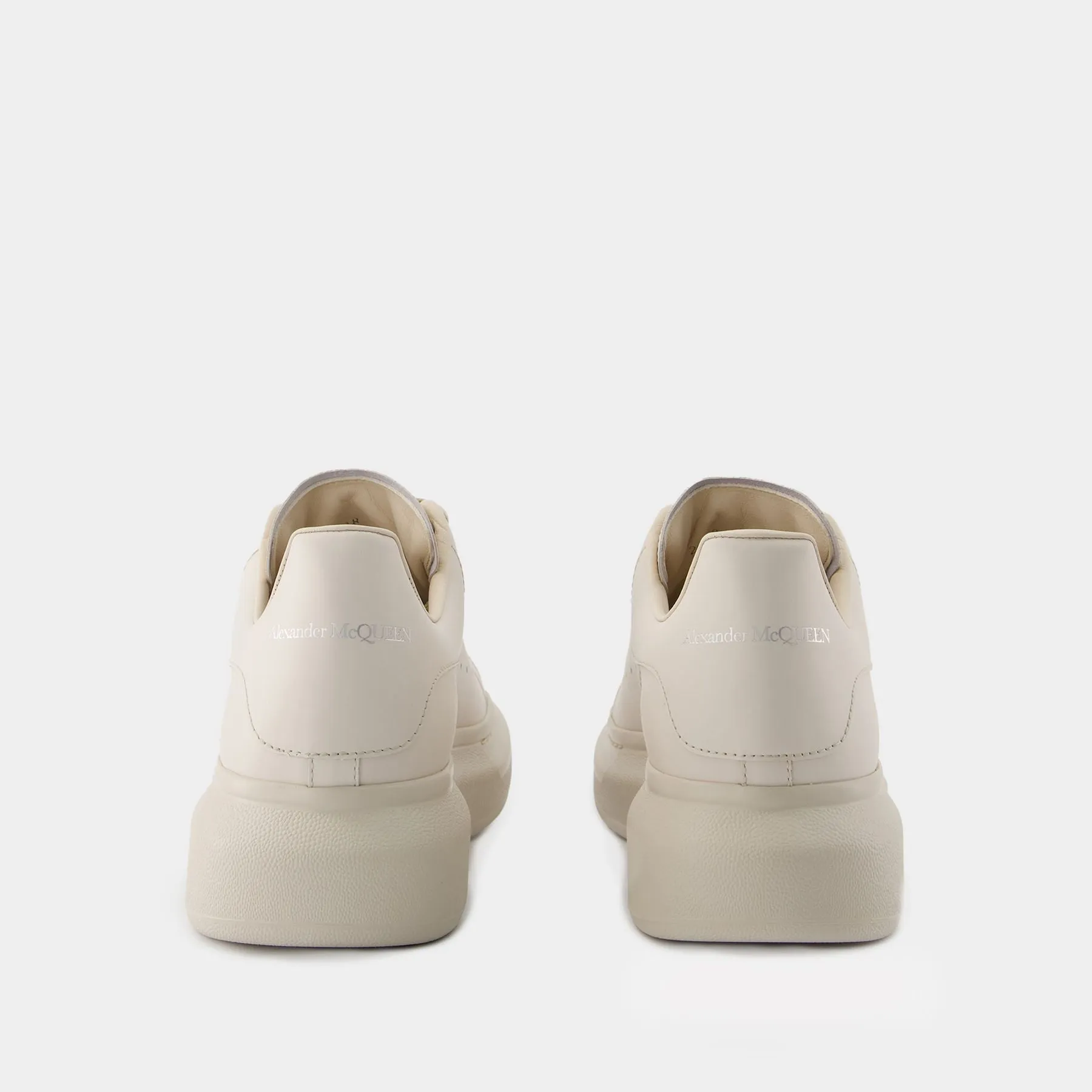 Alexander McQueen  Oversized Sneakers - Alexander McQueen - Leather - Beige