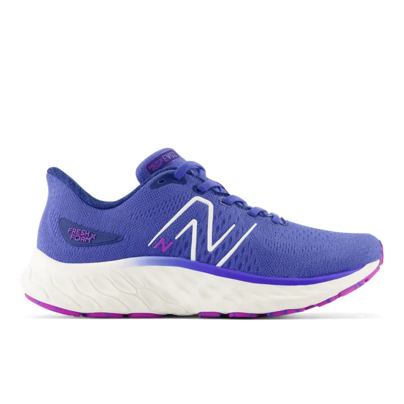 New Balance Women's Fresh Foam X EVOZ V3 Running Shoe - WEVOZCG3