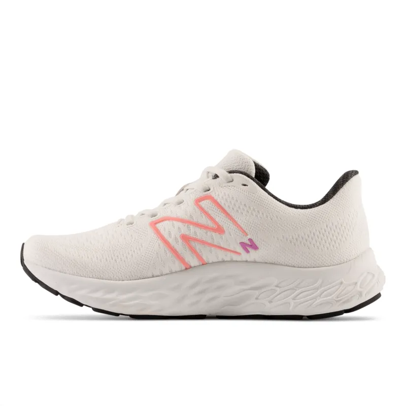 New Balance Women's Fresh Foam X EVOZ V3 Running Shoe - WEVOZLH3