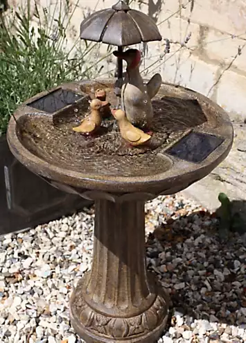 Smart Garden Solar Powered Duck Family Umbrella Garden Bird Bath Fountain | Kaleidoscope