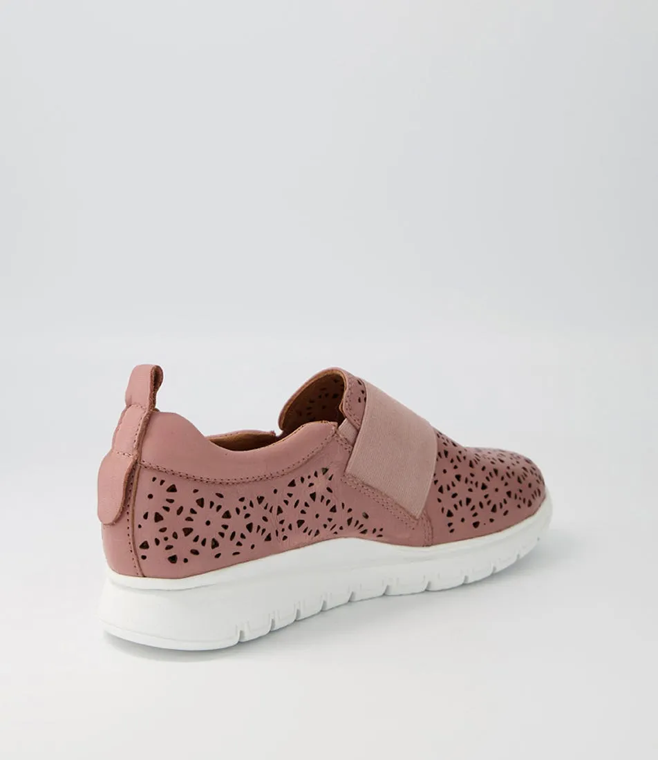 SUPERSOFT Delish Warm Rose Leather Elastic Sneakers