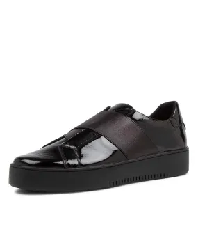 TOP END Lexasy Black Patent Leather Sneakers Bs