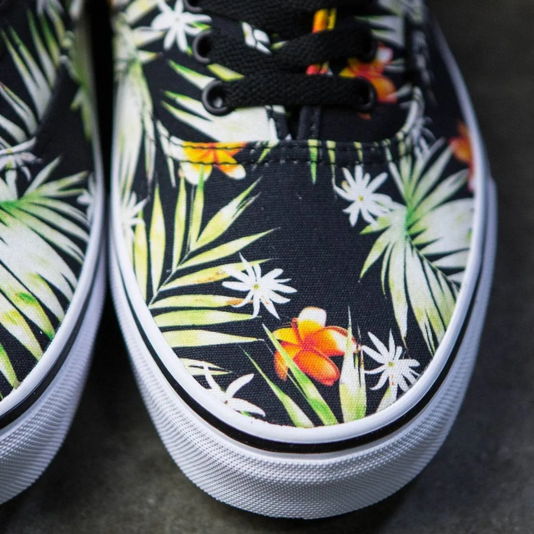 Vans Men Authentic - Decay Palms (black / true white)