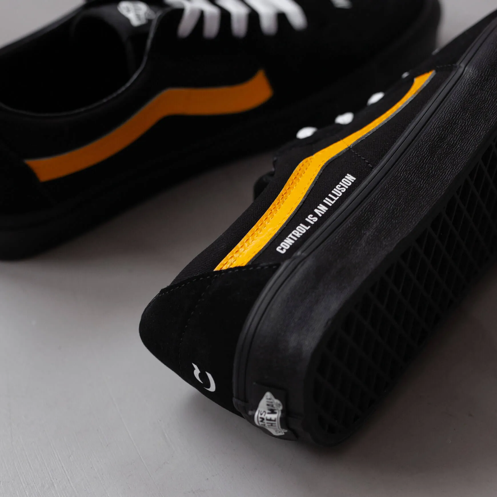 Vans SK8-Low Control is an Illusion Black Custom