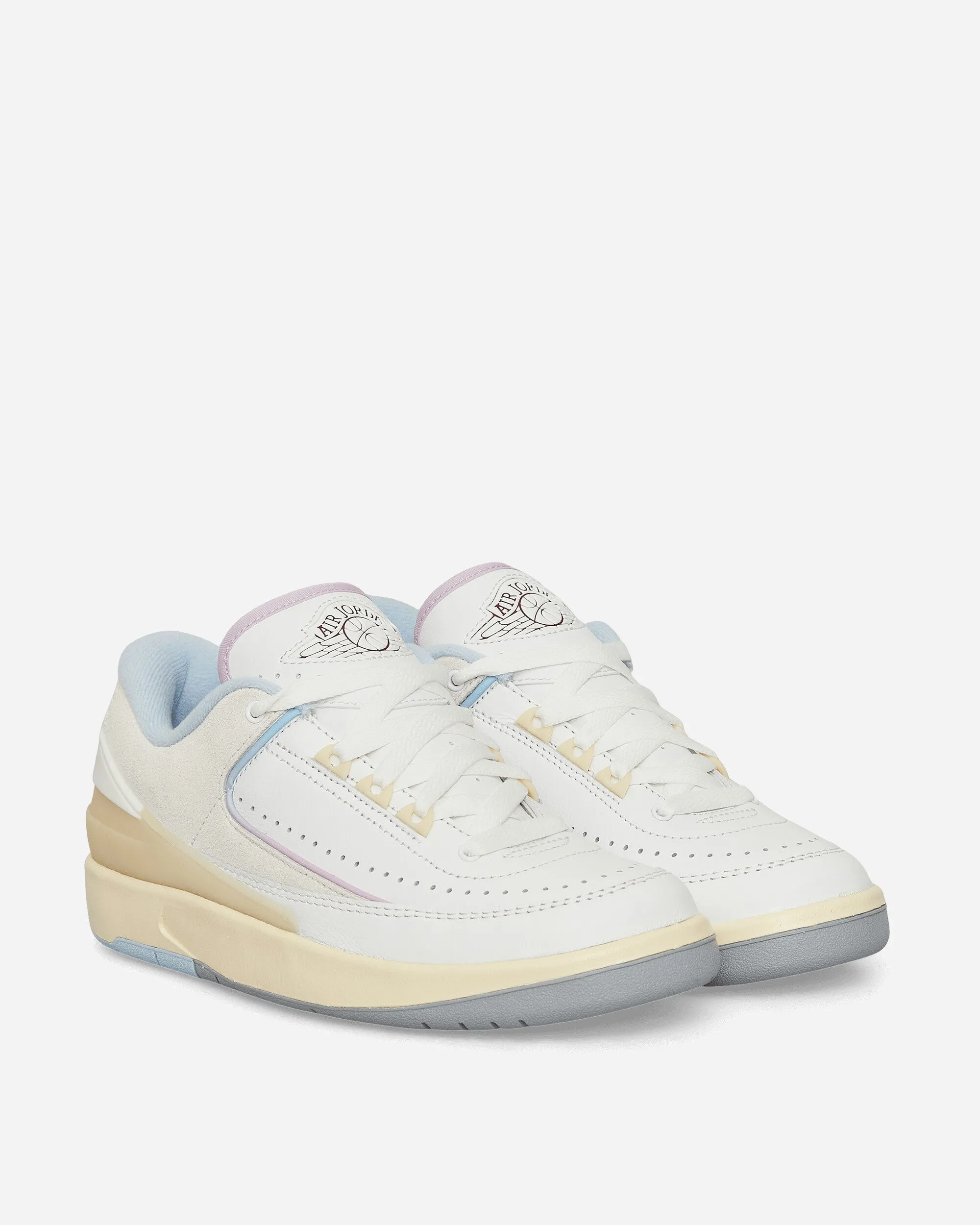 WMNS Air Jordan 2 Retro Low Sneakers Summit White