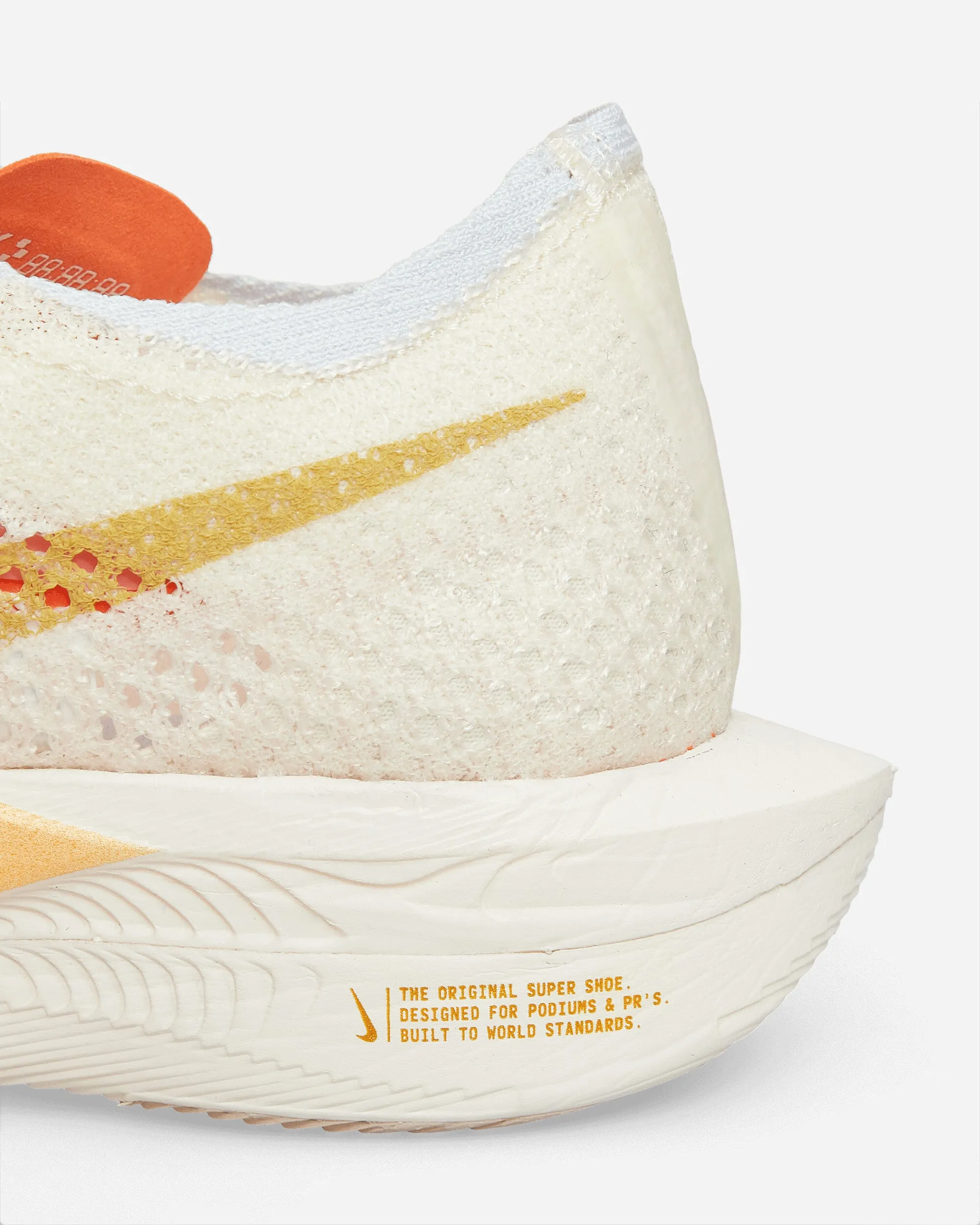 WMNS ZoomX Vaporfly NEXT% 3 Sneakers Coconut Milk / Bright Mandarin